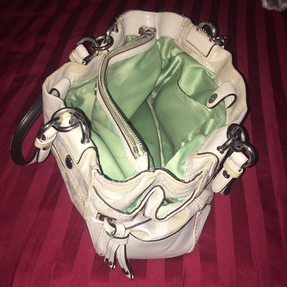 Coach purse - Picture 3 of 8